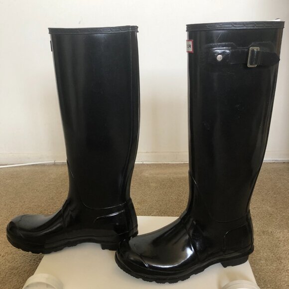 Hunter Original Tall Wellington Water Boots, Gloss Black, Size 39/8 US - Picture 4 of 5